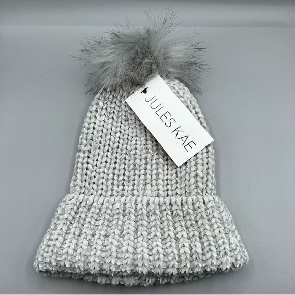 Jules Kae Knit Pom Pom Beanie - Picture 6 of 7
